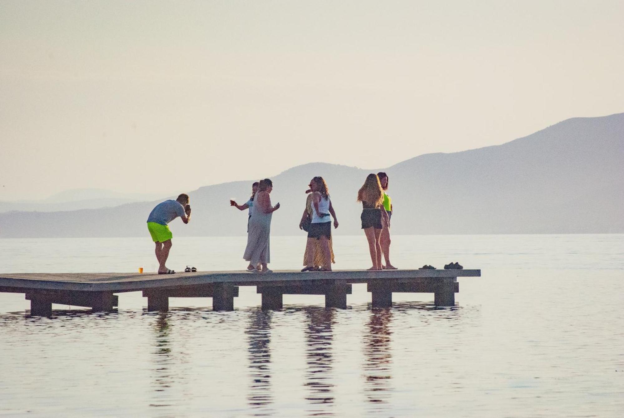 Appartamento Deltafamily ¡ Barbacoa,Piscina, Wifi Chromecast !! Els Muntells Esterno foto